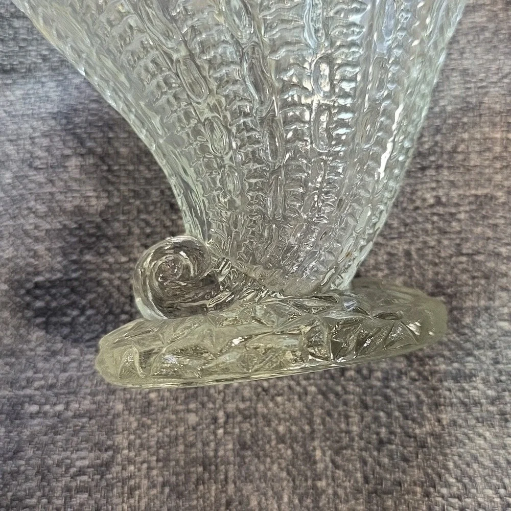 Fan Vase Clear Opalescent Art Glass Handled